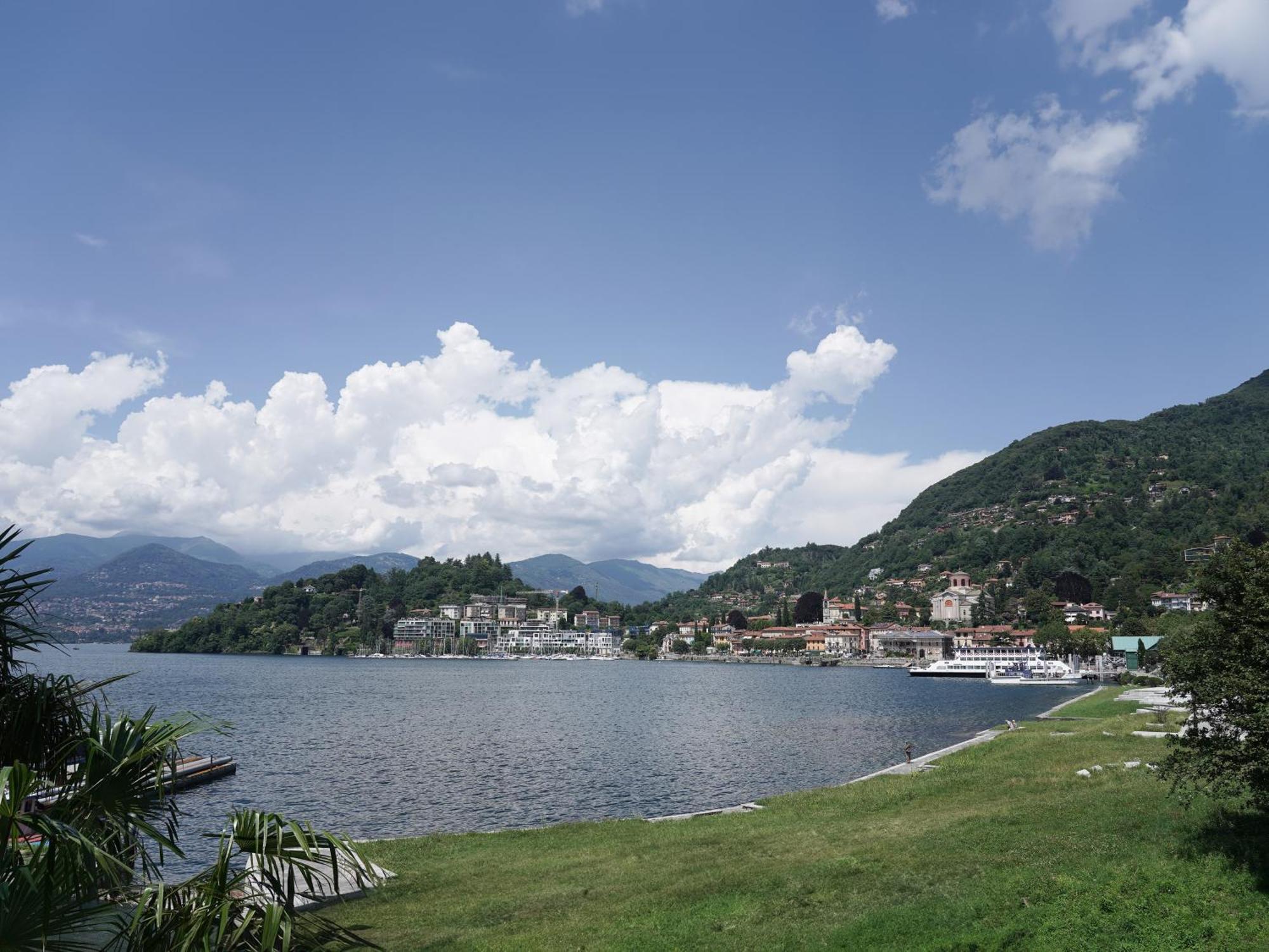 Lily Lake Maggiore Laveno-Mombello Exterior photo