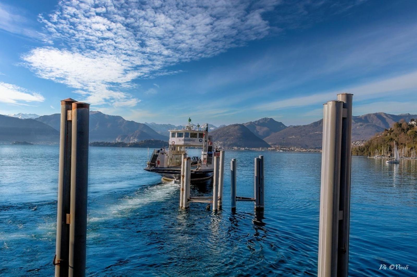 Lily Lake Maggiore Laveno-Mombello Exterior photo